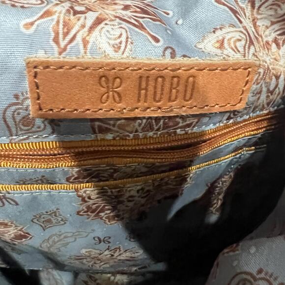 HOBO Merrin Convertible Shoulder Bag Backpack Honey Tan Leather Zippers Purse - Picture 10 of 11